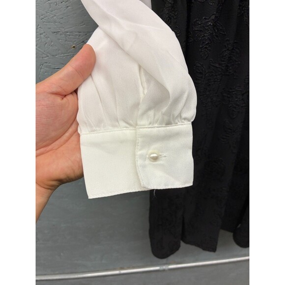 Ank Rouge Women’s Dress M Black White Long Sleeve Pearl Collar Gothic Lolita - Picture 4 of 12